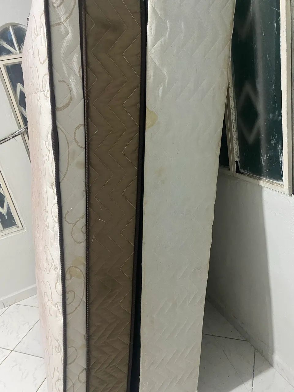 Vendo cama casal padrão completa - Foto 2
