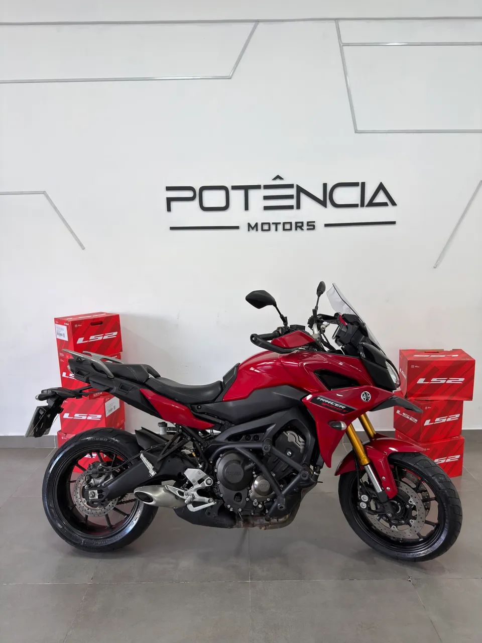 TRACER 900 GT 