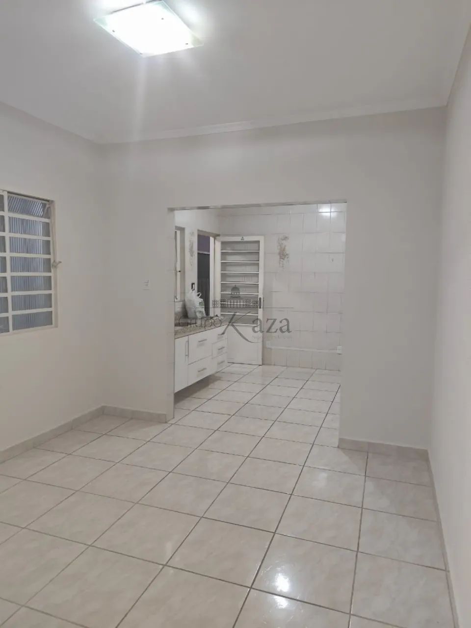 Casa - Bosque dos Eucaliptos - 3 Dormitórios - 125m².