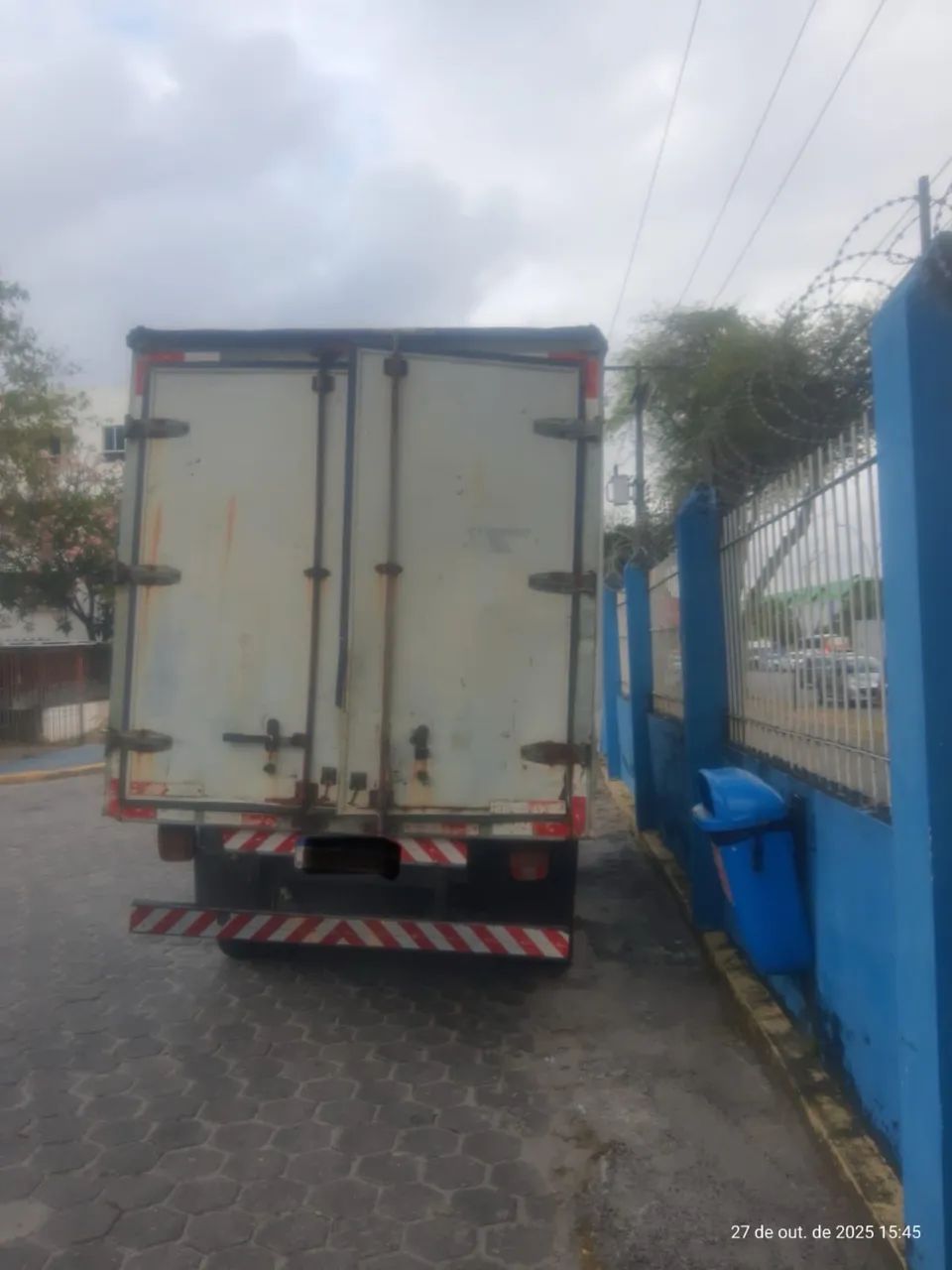 Caminhão Baú  - Foto 5