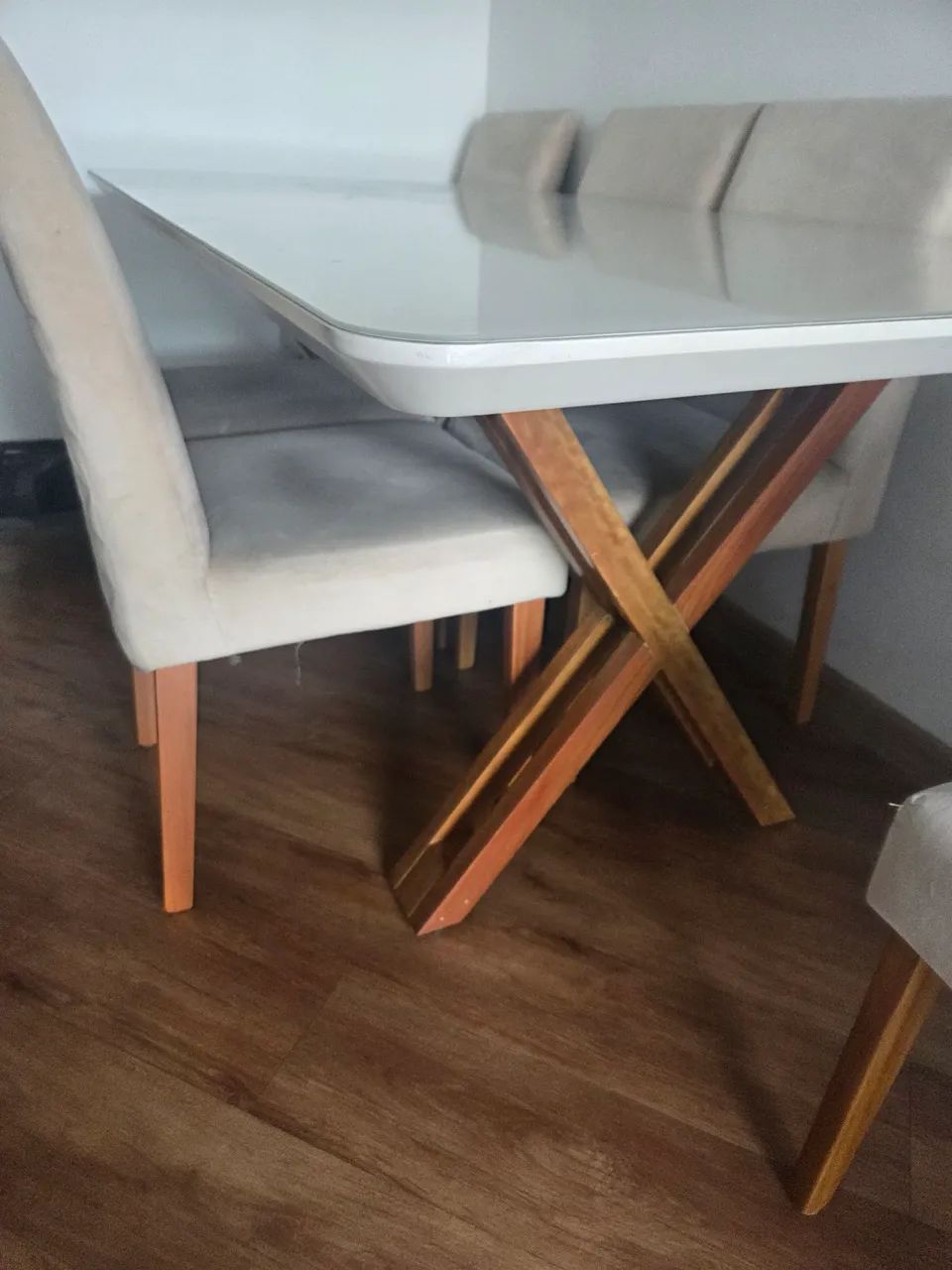 Mesa 6 cadeiras com vidro quebrado - Foto 2