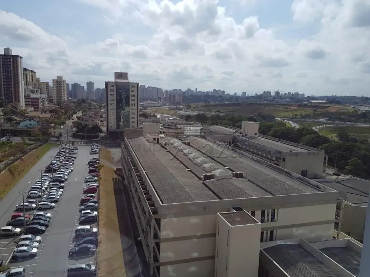 Imóvel para aluguel tem 32 metros quadrados - Foto 2