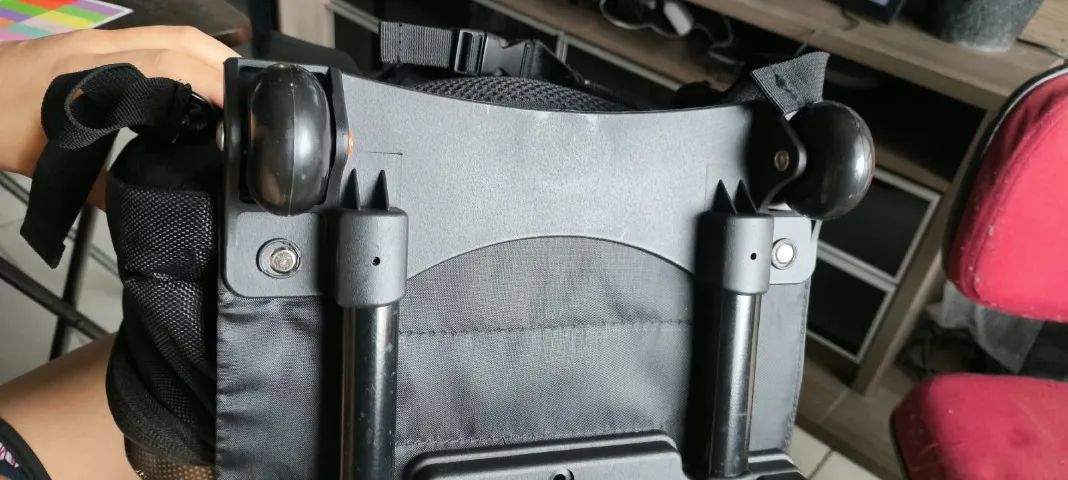 Mochila com rodas para Notebook - Foto 4