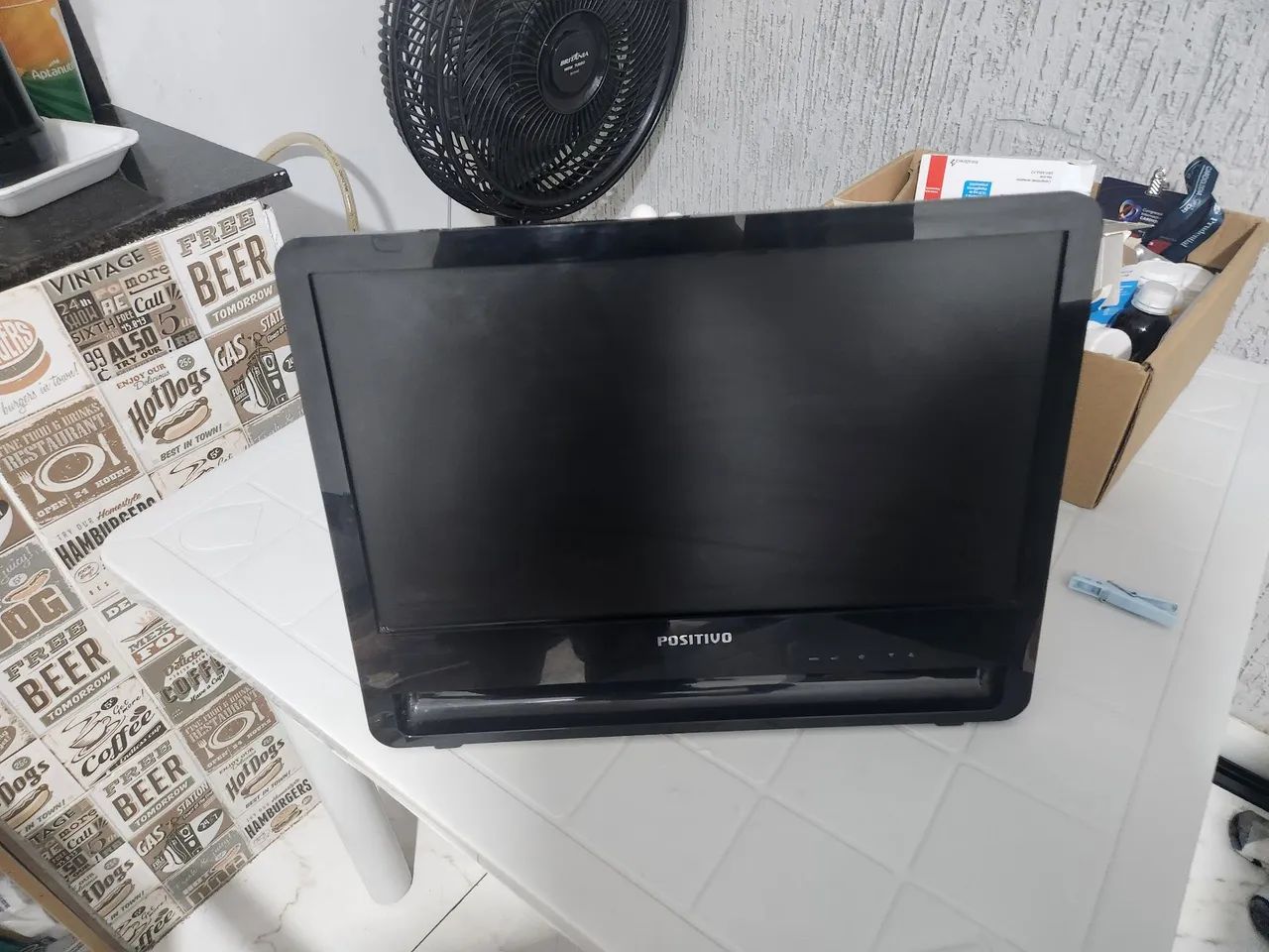 Monitor pra vender logo