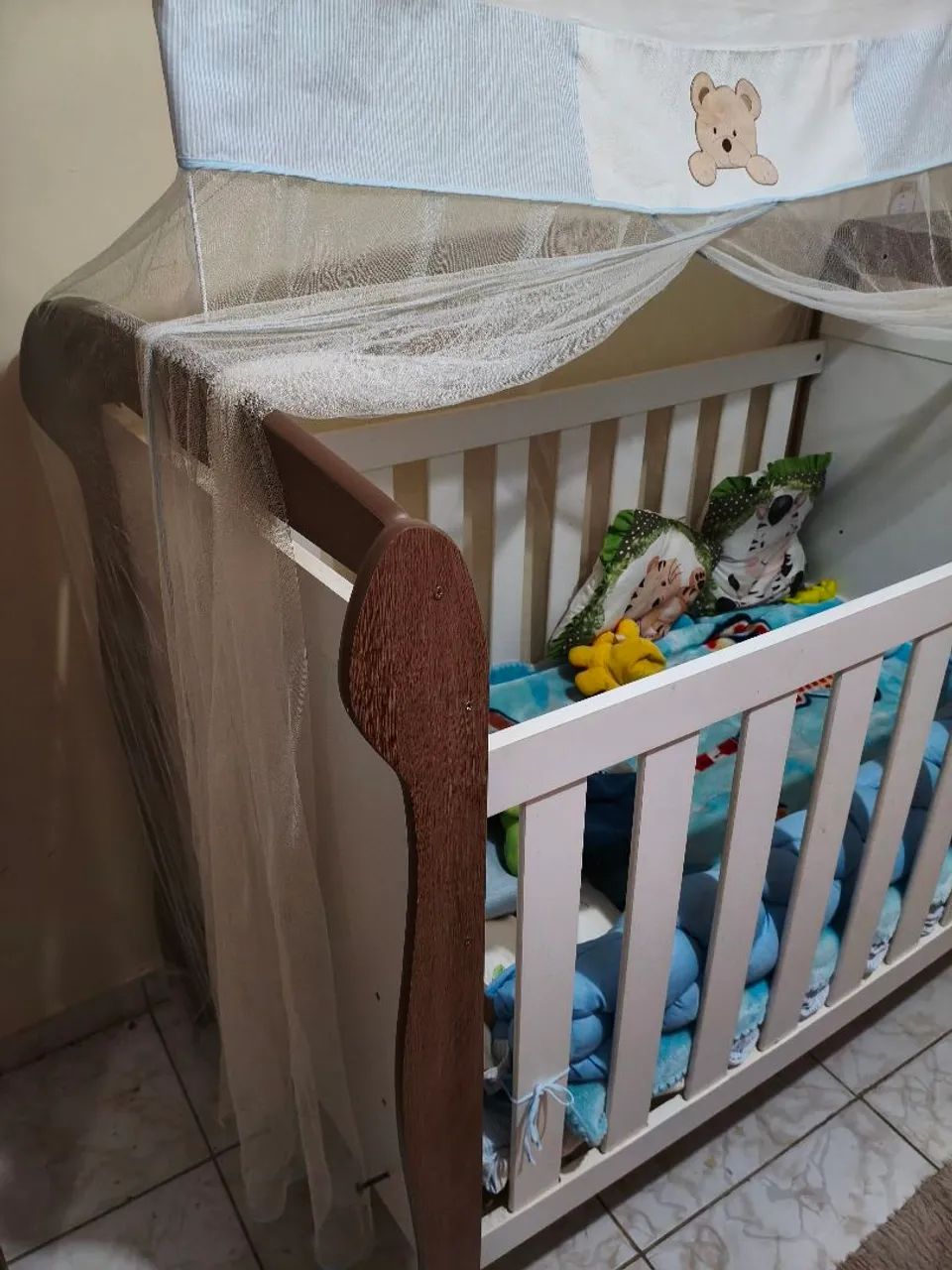 Berço MDF com rodinhas  - Foto 3