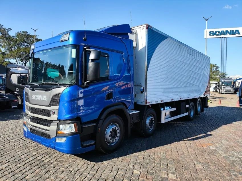 SCANIA P320 B8X2. - Foto 2