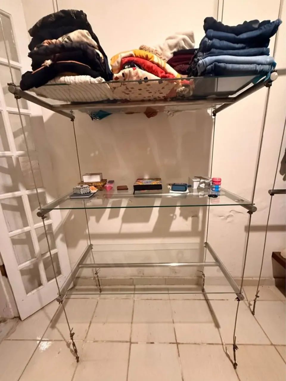 Arara com 3 prateleiras de vidro - Foto 2