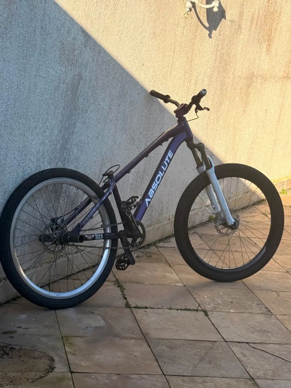 Rolo no quadro absolute brutus