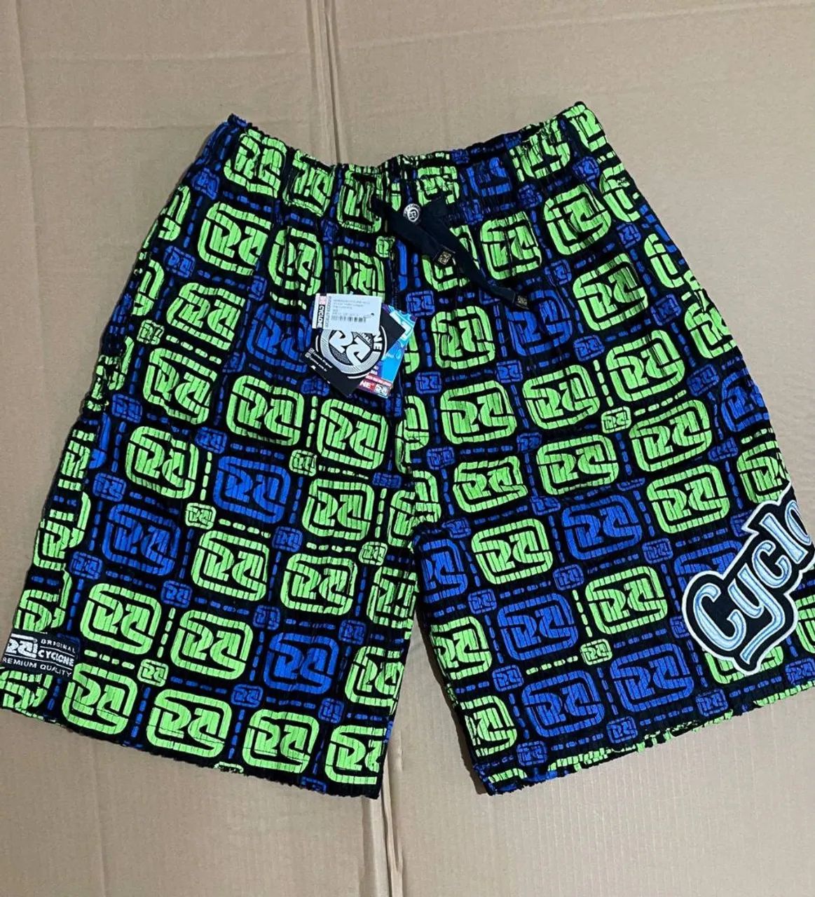 Bermuda Veludo Cyclone Logos Original 