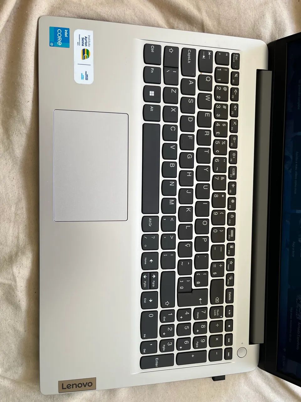 Notebook Lenovo 