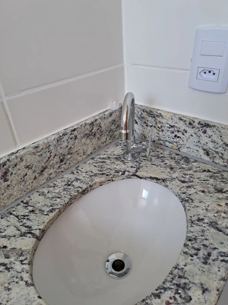 Bancada granito Cozinha e Banheiro  - Foto 4