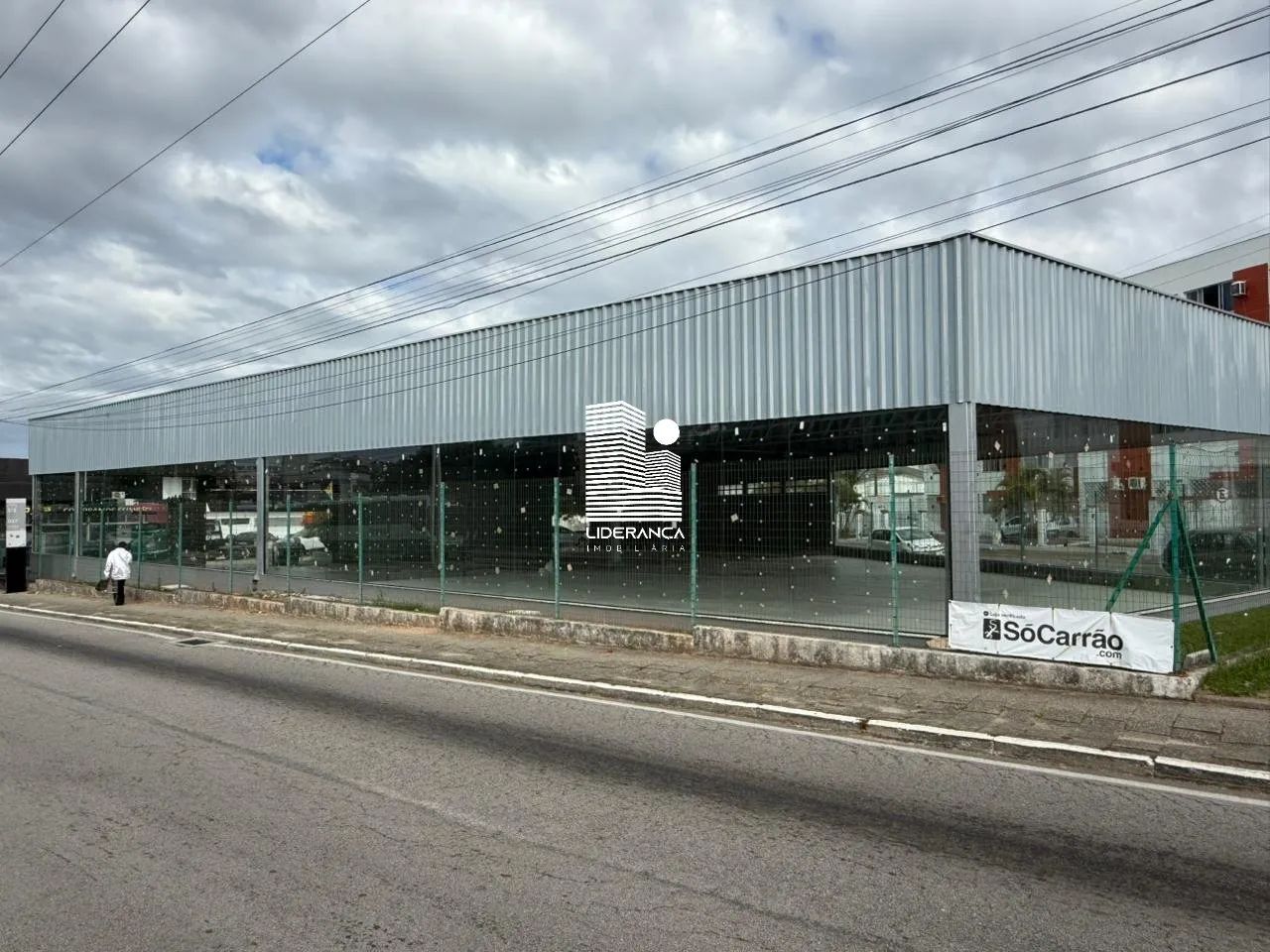 GALPÃO COMERCIAL NO BAIRRO ESTREITO