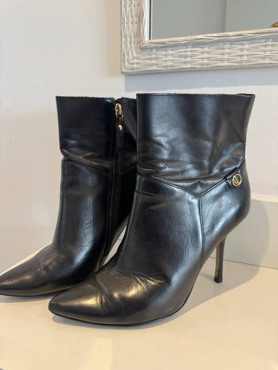Bota dumond cano curto preta