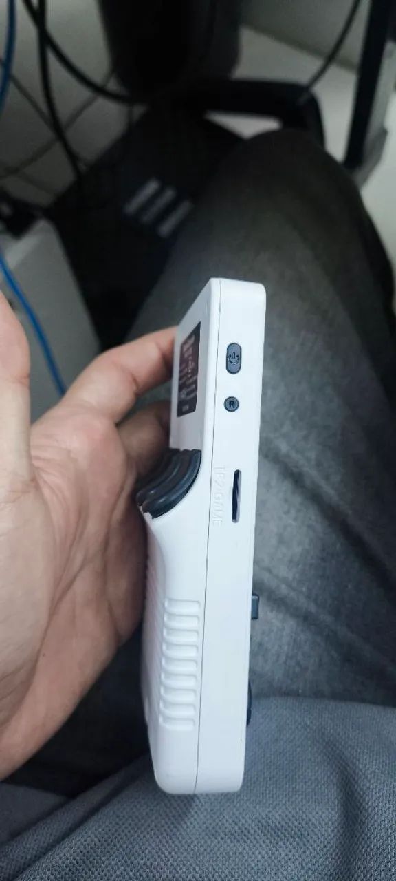 Console R36S - Foto 4