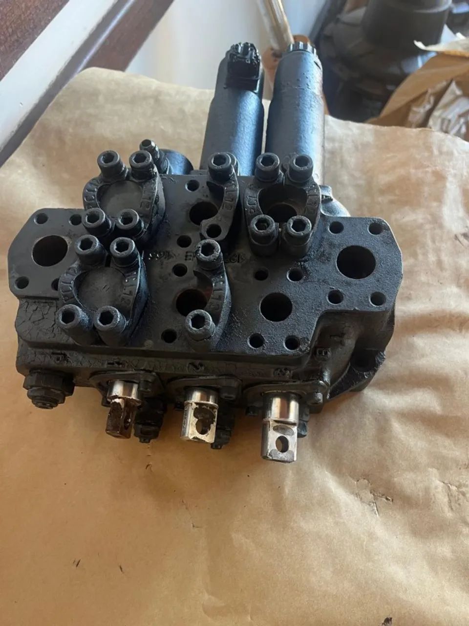 COMANDO HIDRAULICOS PARA MAQUINAS PA CARREGADEIRAS - Foto 5