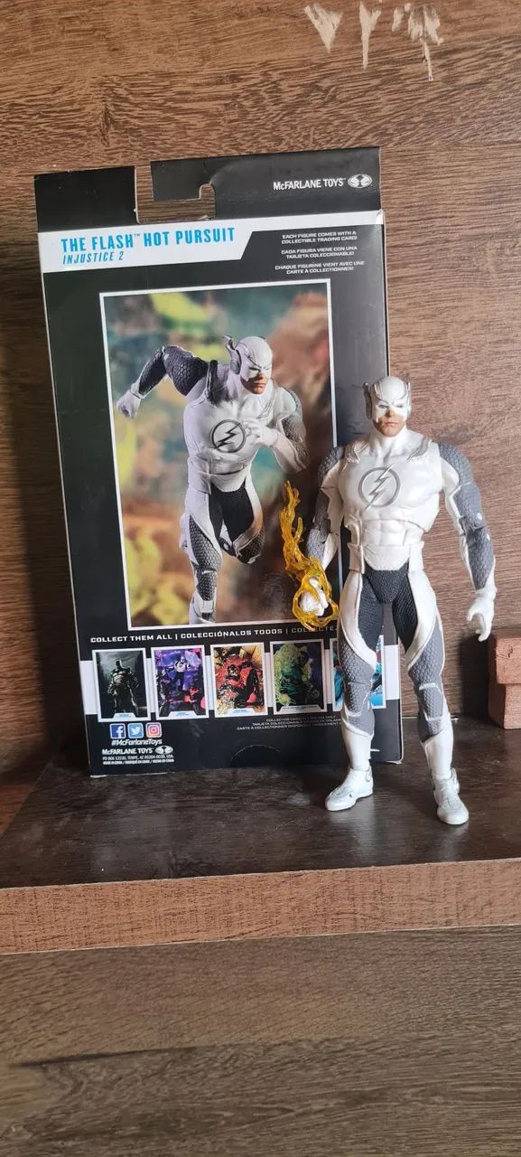 Flash injustice Mcfarlane 