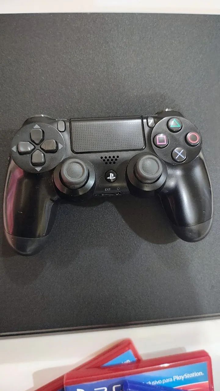 Vendo PS4 1tb slim - Foto 3