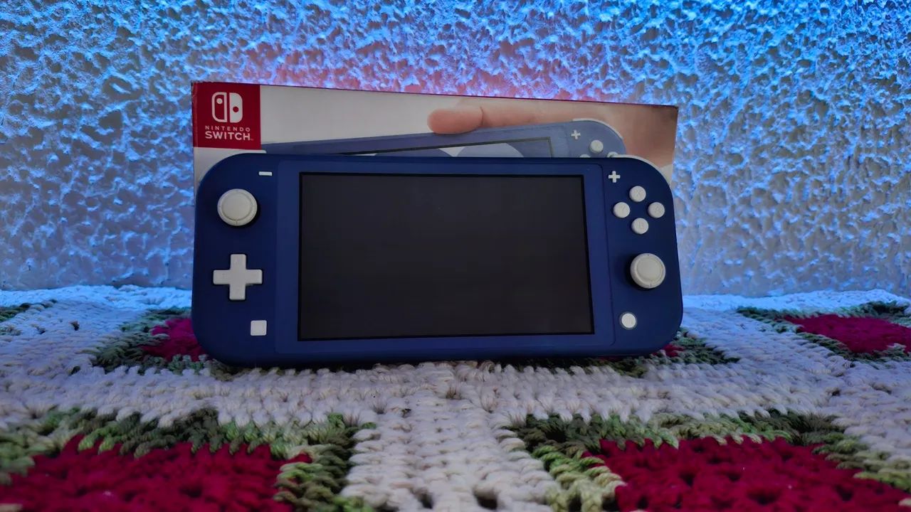 NINTENDO SWITCH LITE AZUL 256GB ACEITO CARTÃO - Consoles de Vídeo
