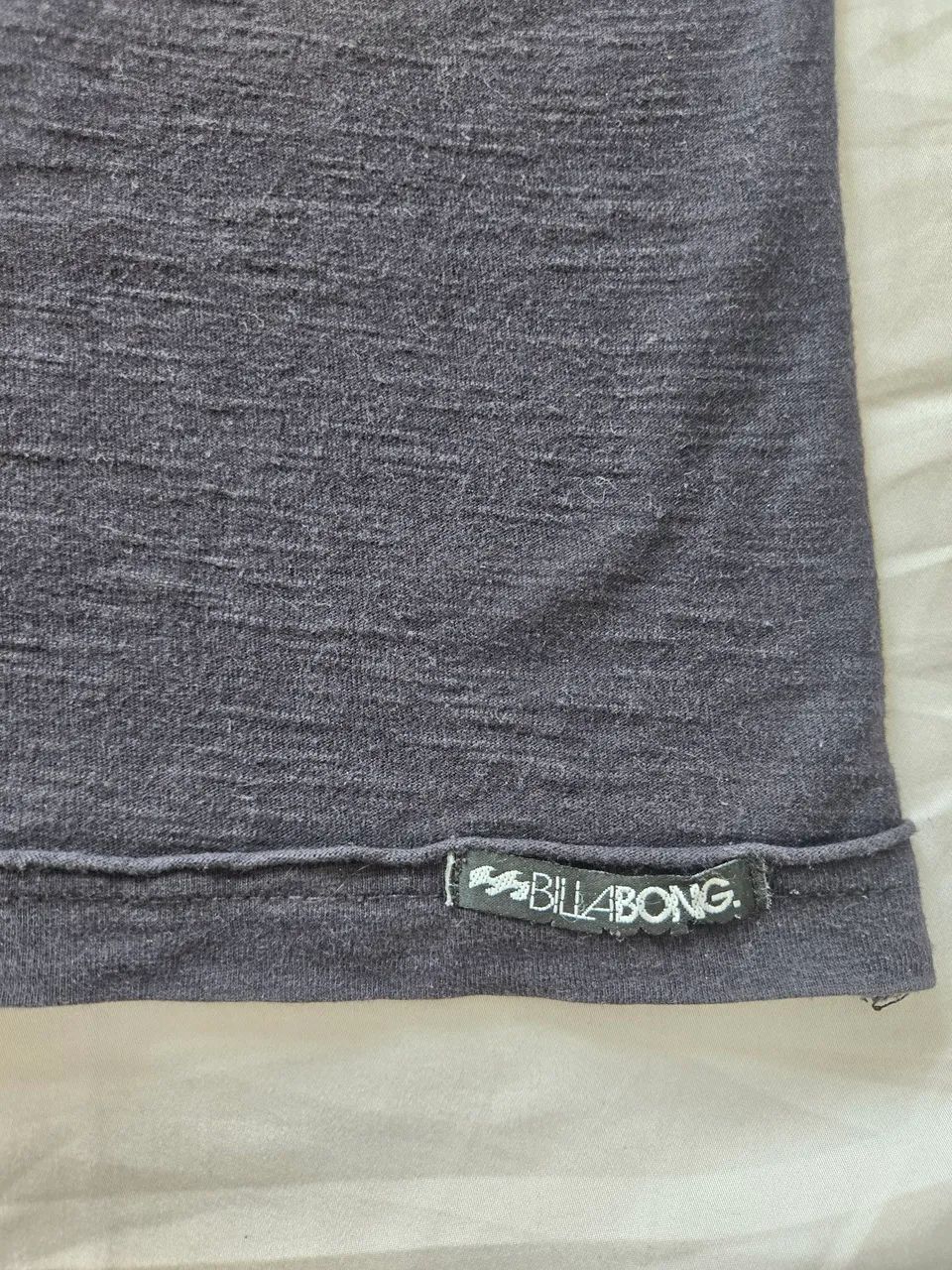 Camiseta Billabong Caveira com Textura M Slim - Foto 3