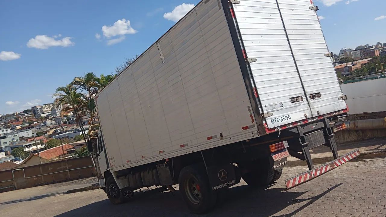 MB 1215 C 2002 - Foto 4