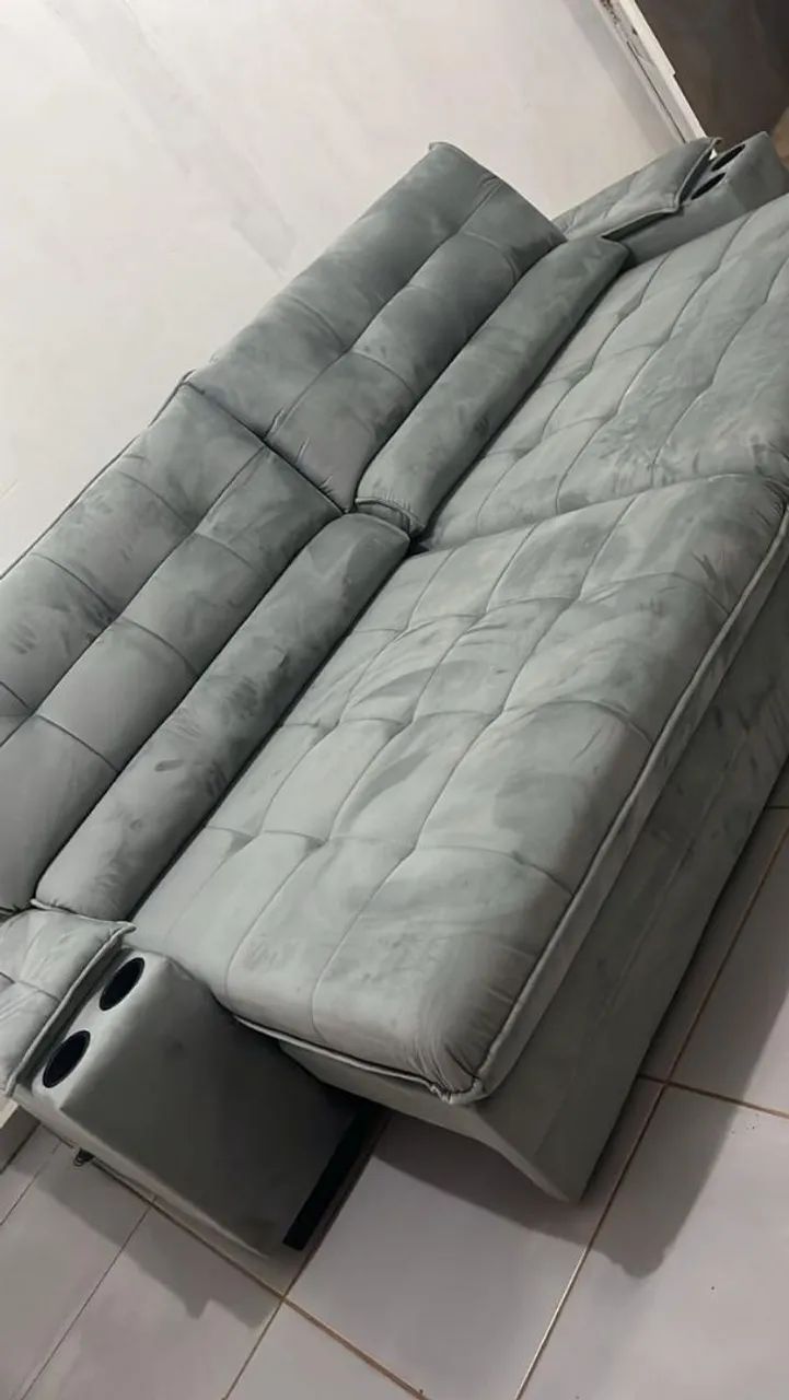 Sofa novo Embalado medindo 2.50 