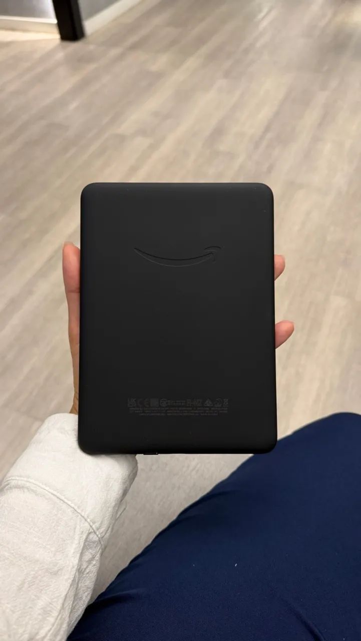 Kindle Paperwhite 12ª geração + Capa de tecido original  - Foto 2
