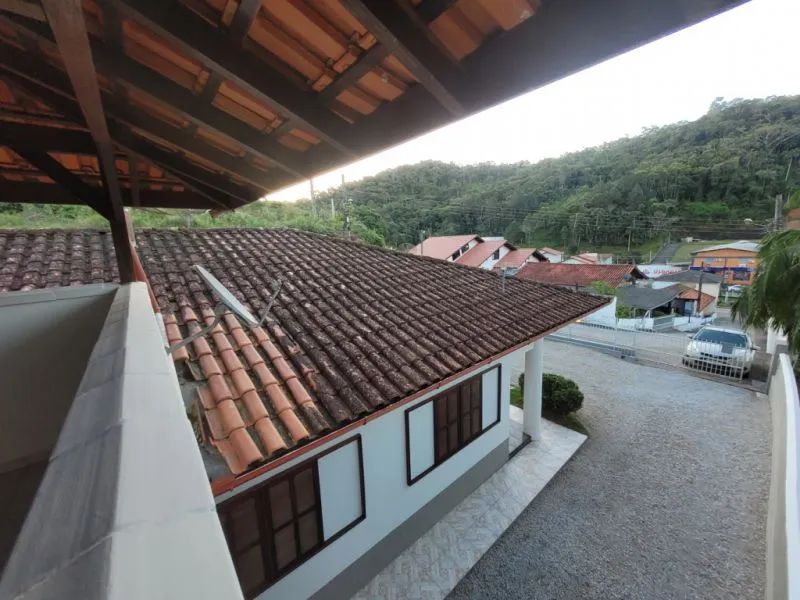 CASA COM 3 QUARTOS E ÁREA DE FESTAS | SEMI-MOBILIADA - Foto 3