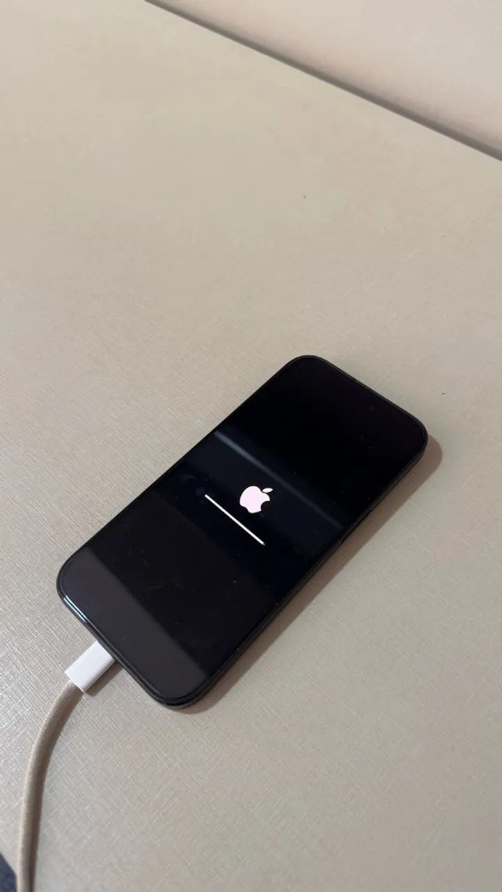 iPhone 15 Black 128GB - Foto 2