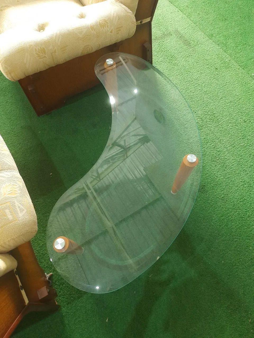 Mesinha de vidro 3 pés  - Foto 3