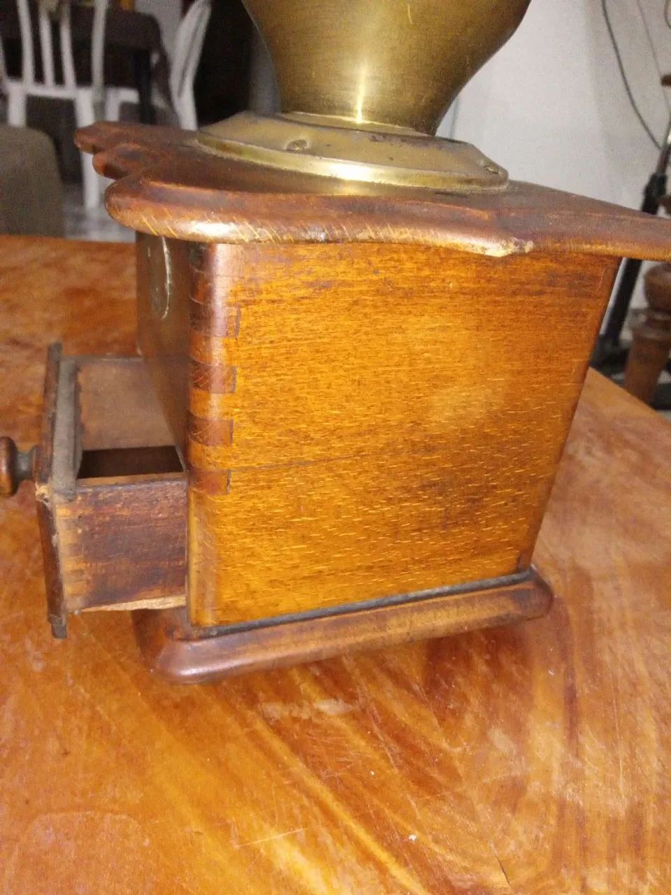 Moedor de café antigo, Peter Dienes. - Foto 2