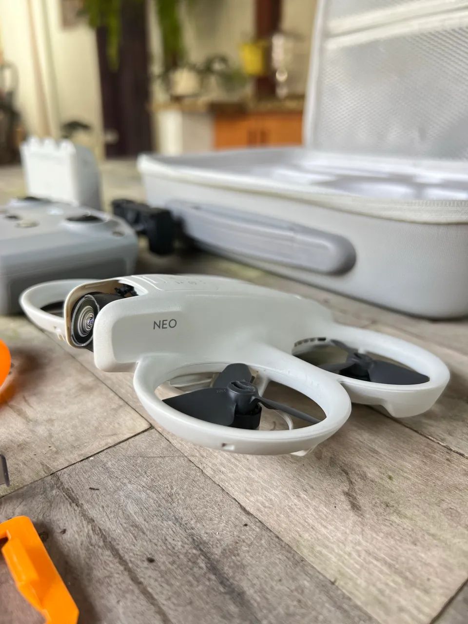 Drone dji neo Fly more 