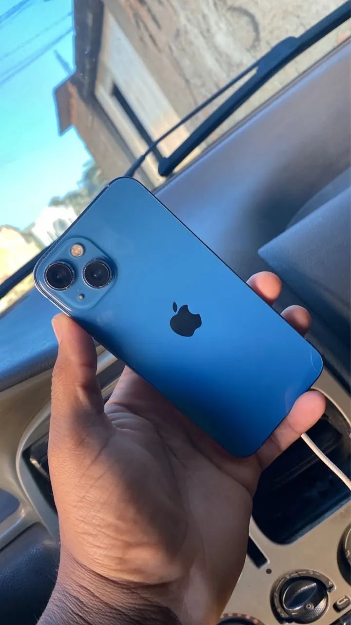 iPhone 13