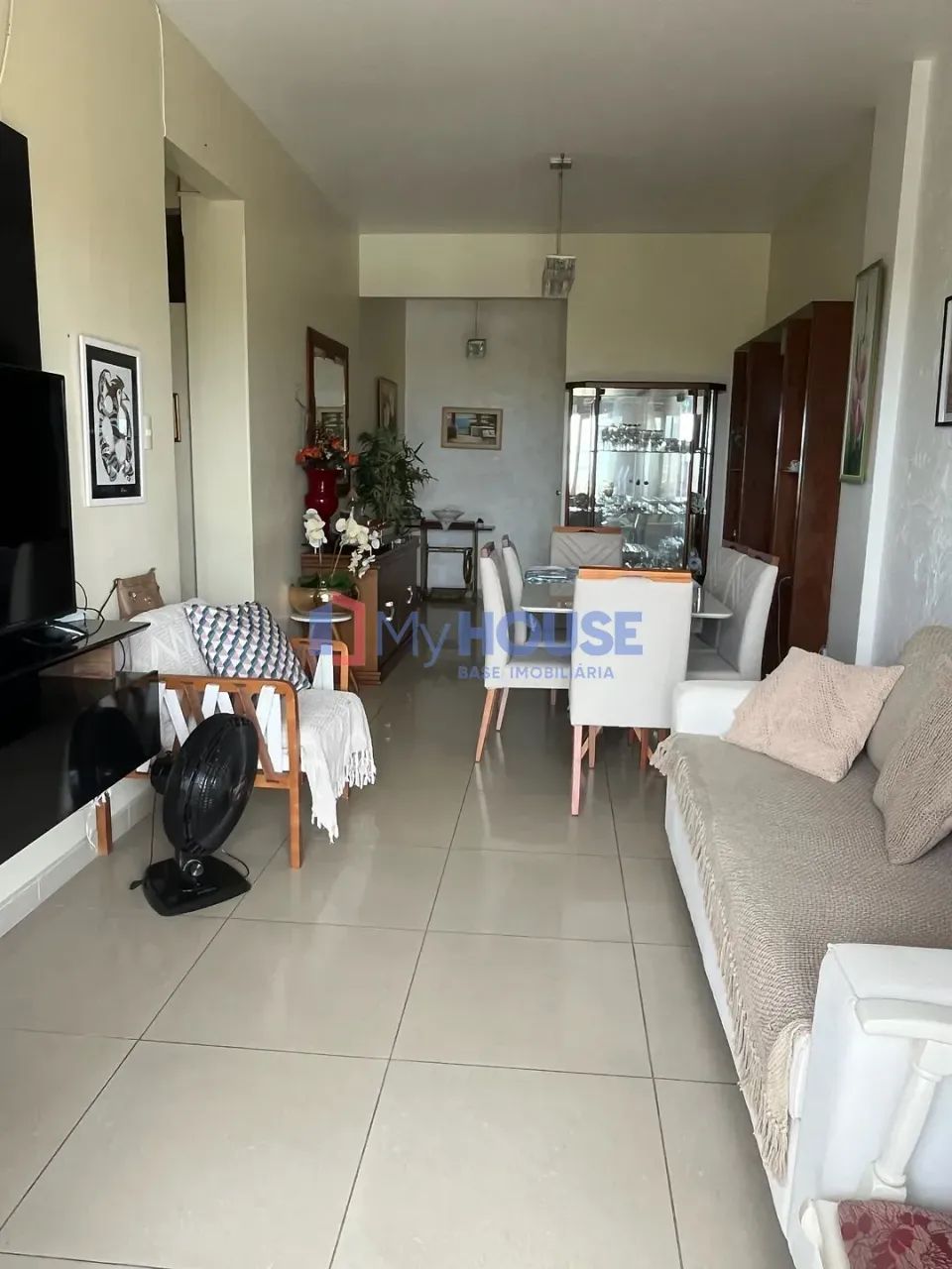 Apartamento padrão à Venda