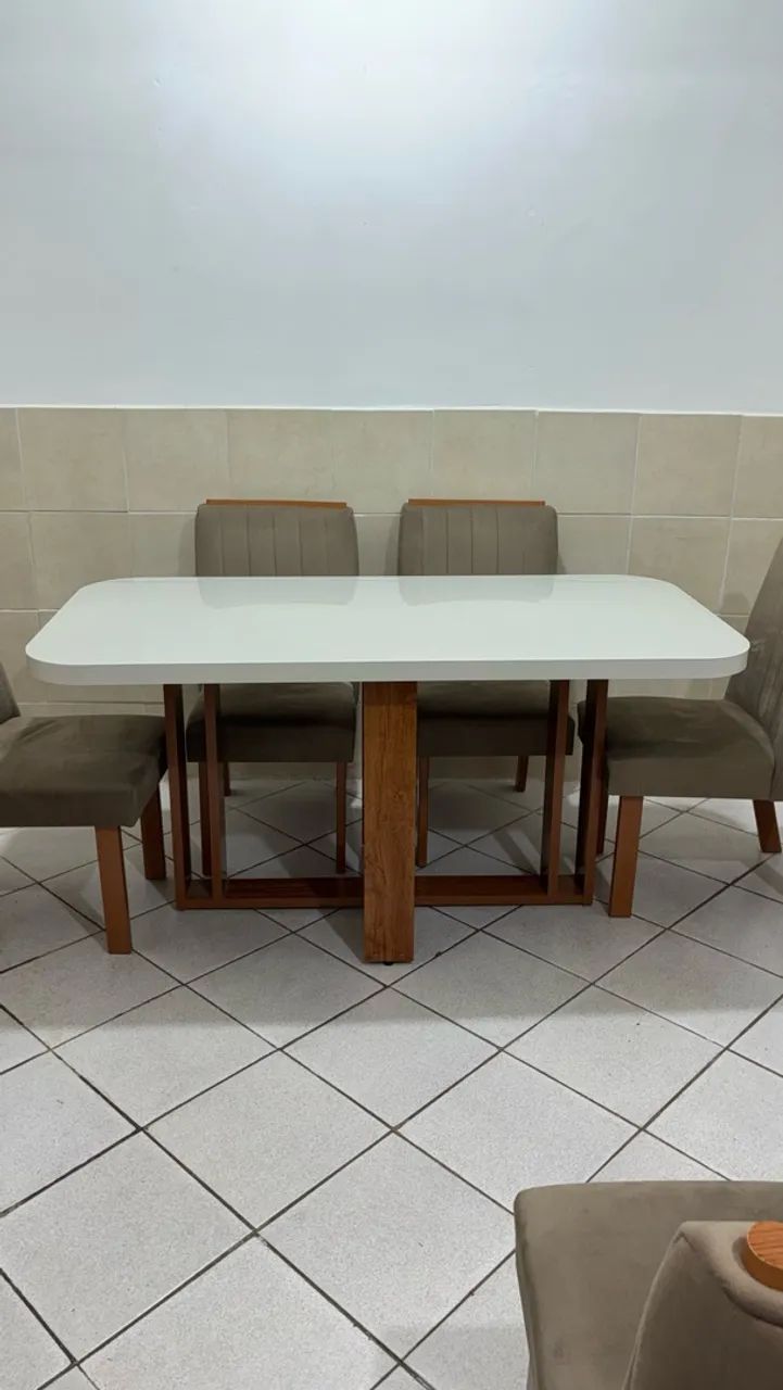 Mesa de Jantar - 6 Cadeiras - Foto 4