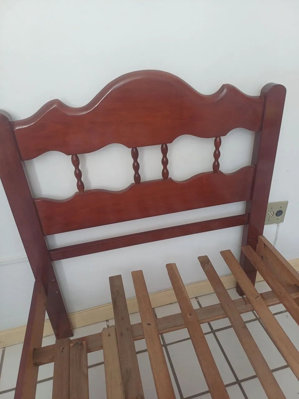 Cama solteiro (madeira) - Foto 4