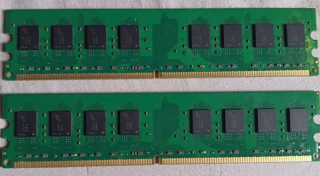 2 MEMORIA RAM DDR2 2x-4GB - Foto 2