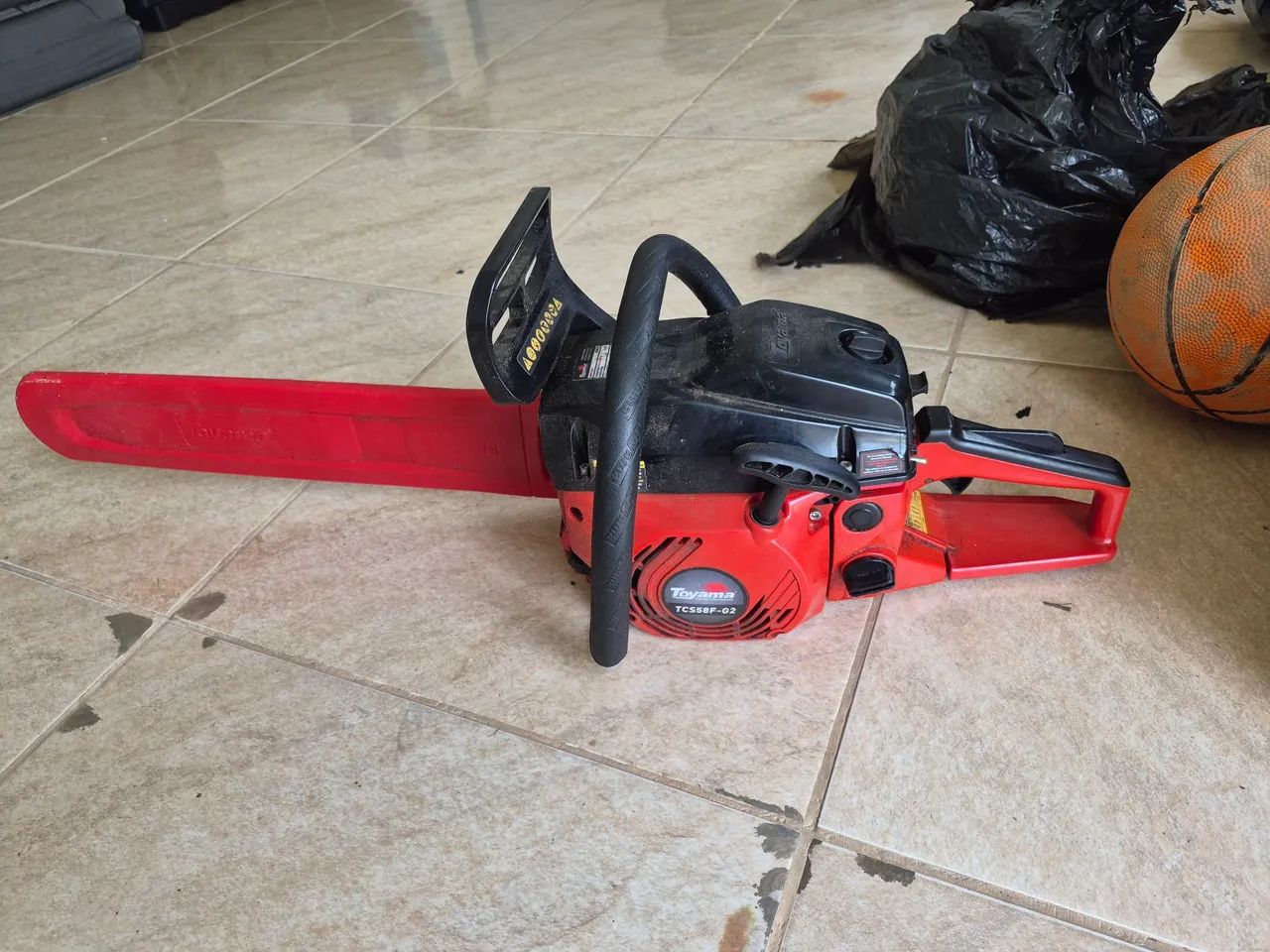 Motosserra Toyama  - Foto 2