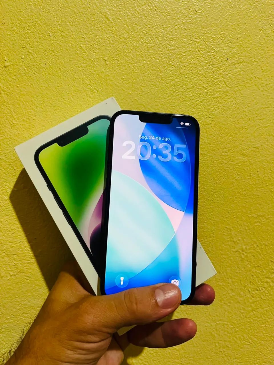 TROCO OU VENDO IPHONE 14 128GB 