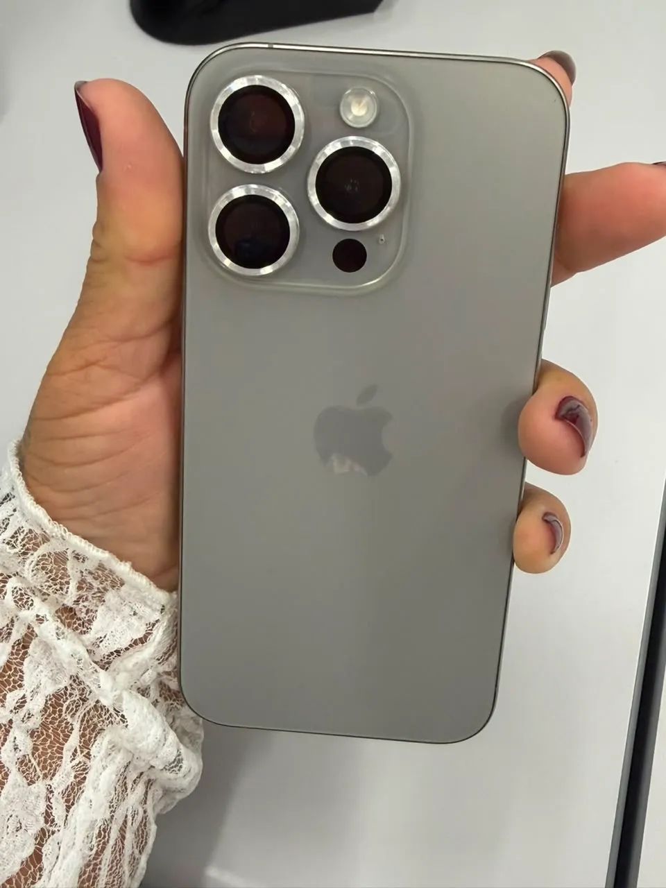 Iphone 15 Pro em Excelente Estado - Foto 2