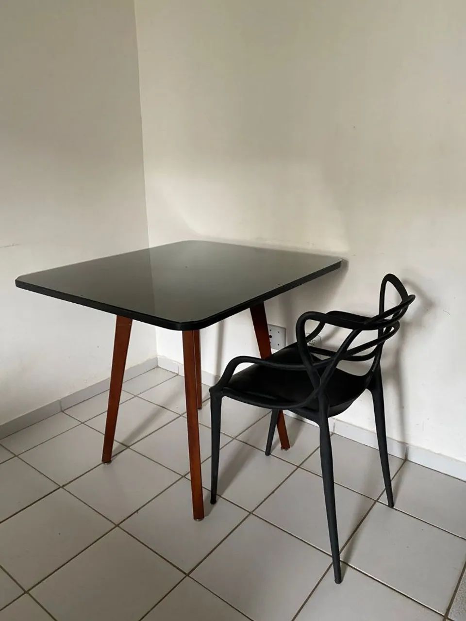 Mesa com tampo de vidro - Foto 4