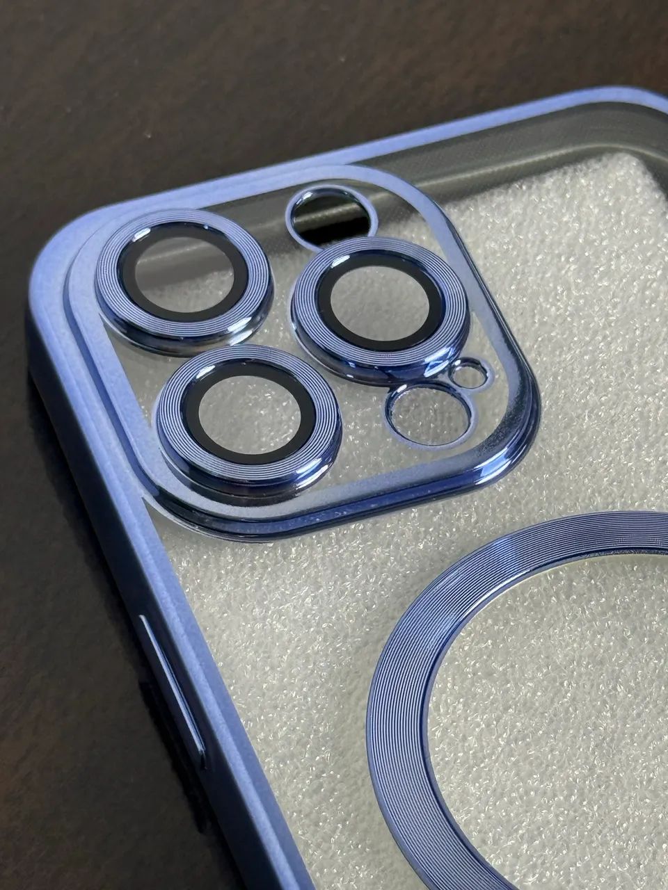 Capa de iPhone 12 Pro Max e 15 pro max  - Foto 2