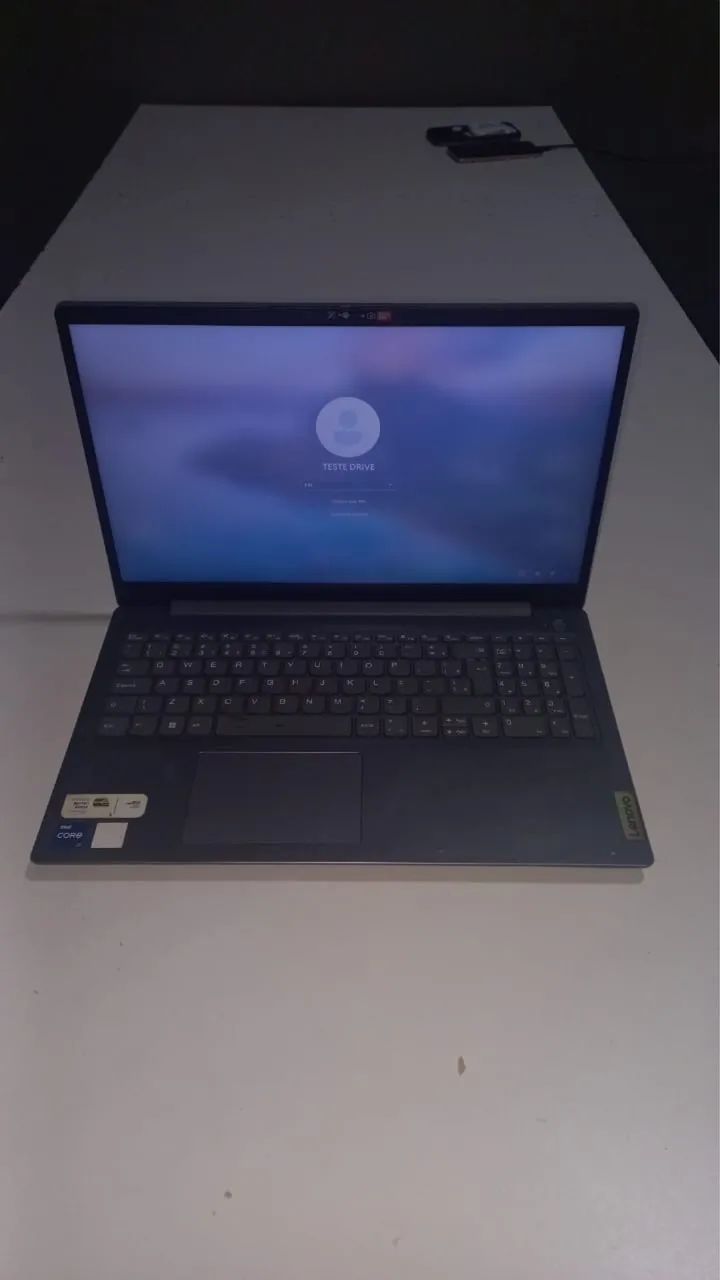 Notebook Lenovo i7 11GEN 24GB RAM