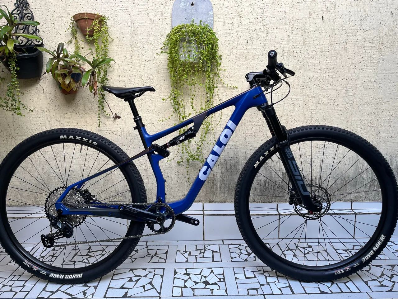 Caloi FS Carbon Elite