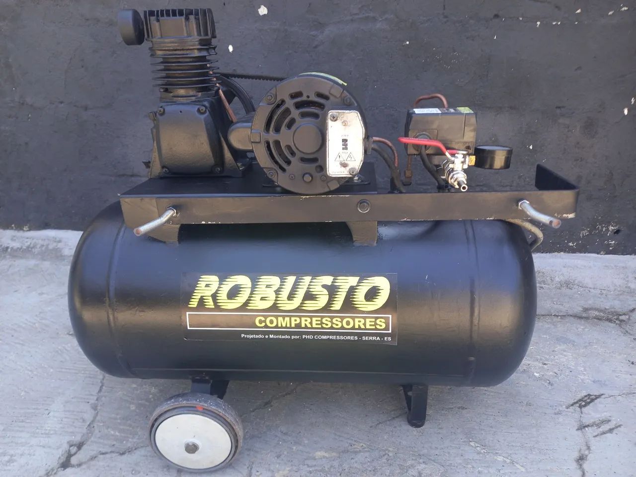 Compressor de Ar Schulz 50 litros 127 V