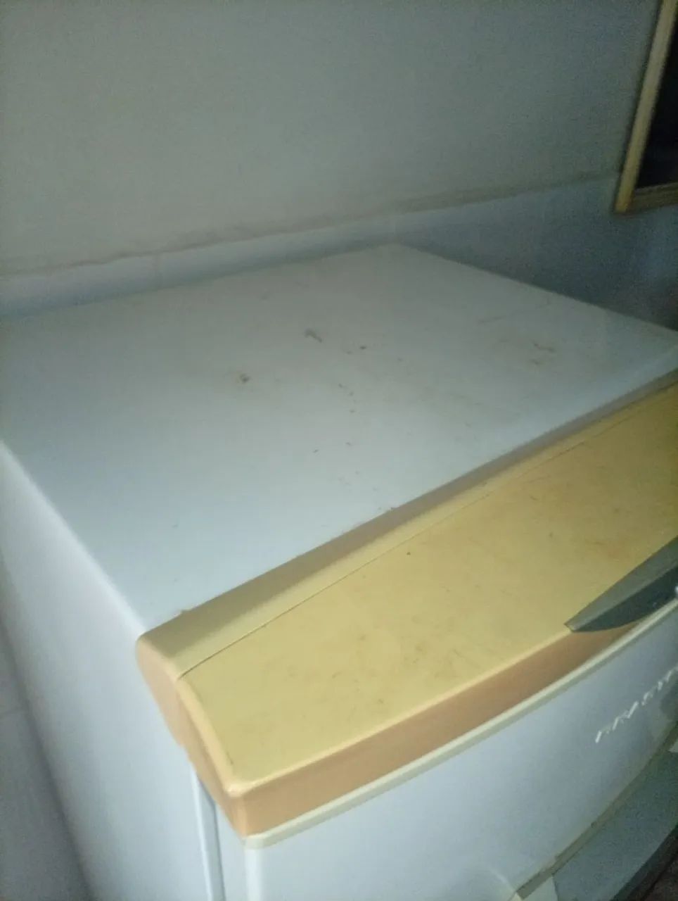 Vendo freezer Brastemp vertical 1100 reais  - Foto 2