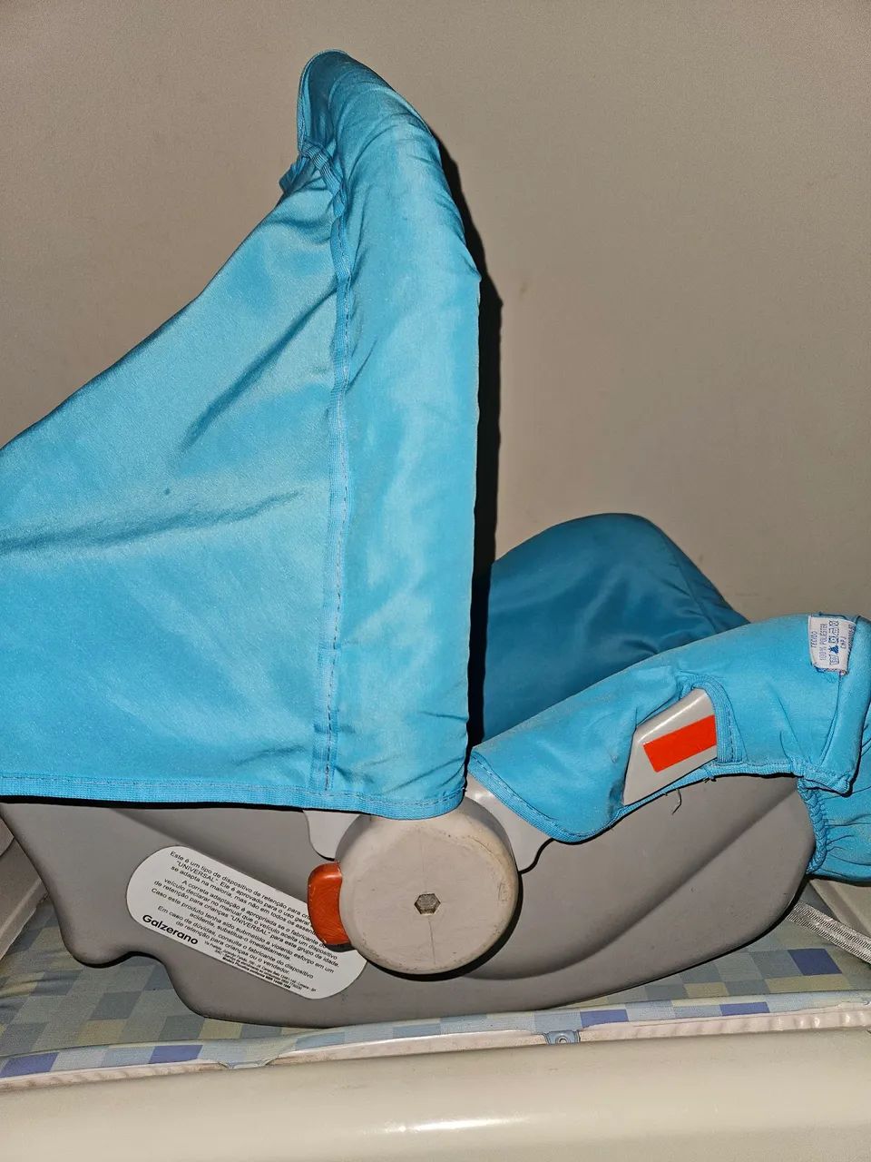Bebê conforto Brinde: forro extra
