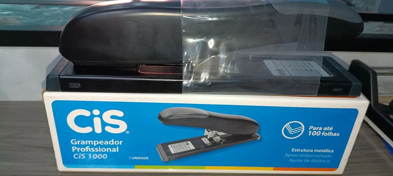 Grampeador cis profissional 100 folhas  - Foto 2