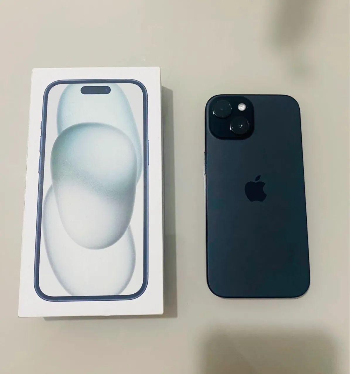 iPhone 15 128GB
