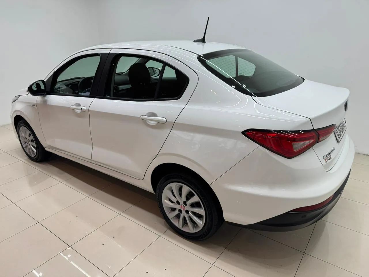 Fiat Cronos Drive 1.8 16V Flex AUT 2019 - Foto 5