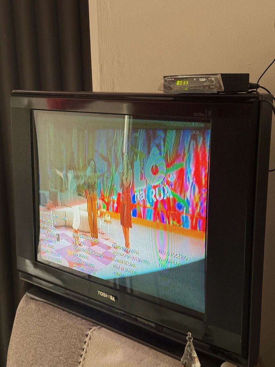 TV Toshiba de 21 polegadas, com conversor digital Tomate, kit completo, PRA SAIR HOJE!  - Foto 4